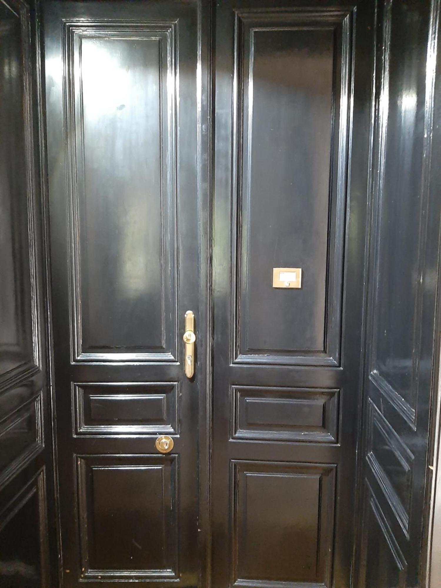 One Bedroom In Apartment